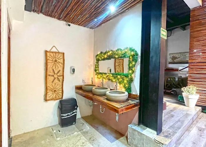 Hôtel capsule Mr Pakal *